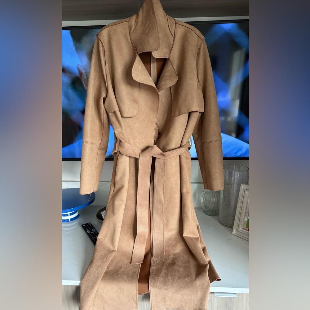 H&M Tan Trench Coat